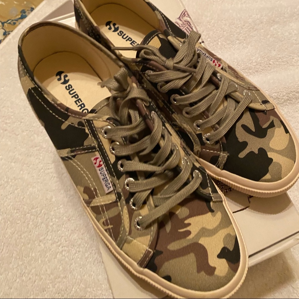 Superga
